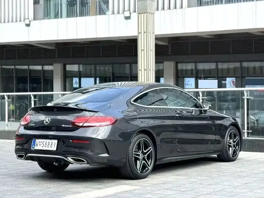 Mercedes-Benz C-Class (Import) — фото 9