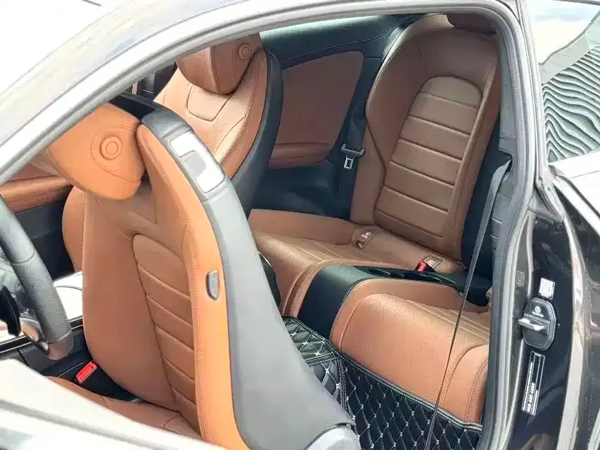Mercedes-Benz C-Class (Import) — фото 4