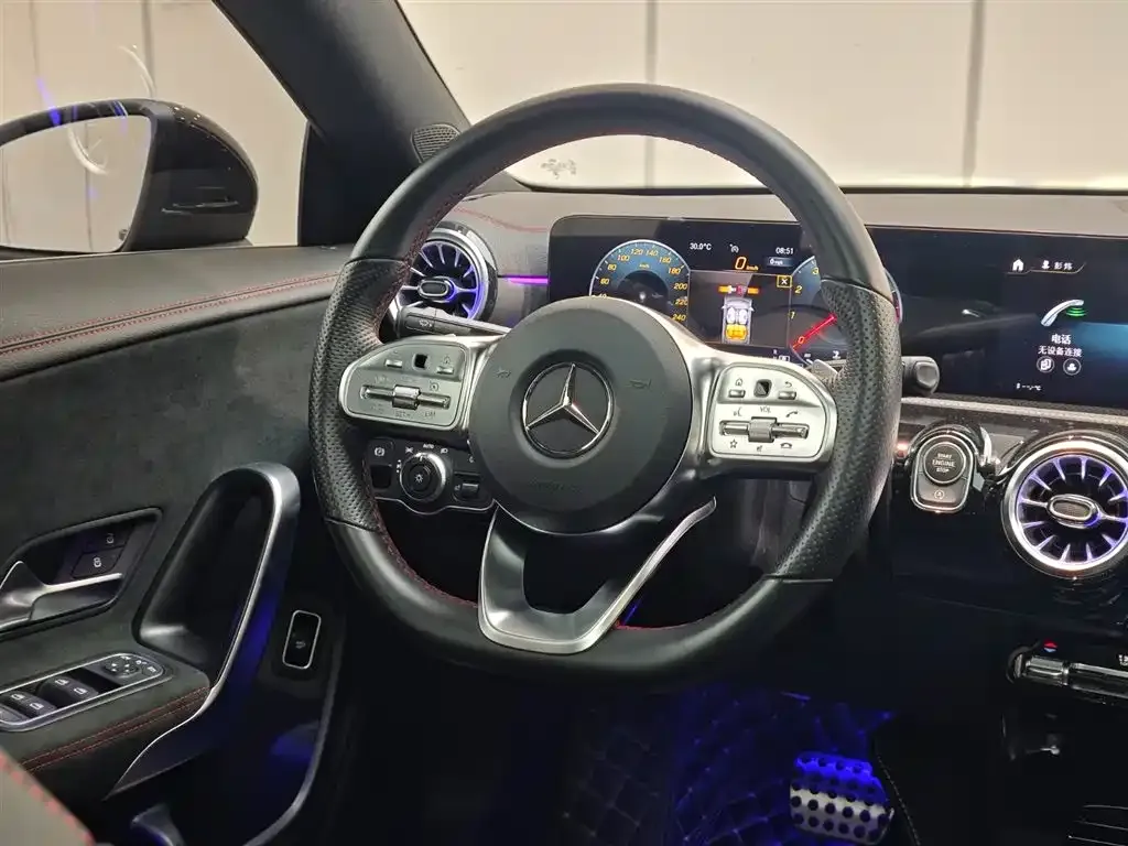 Mercedes-Benz CLA (Import) — фото 9