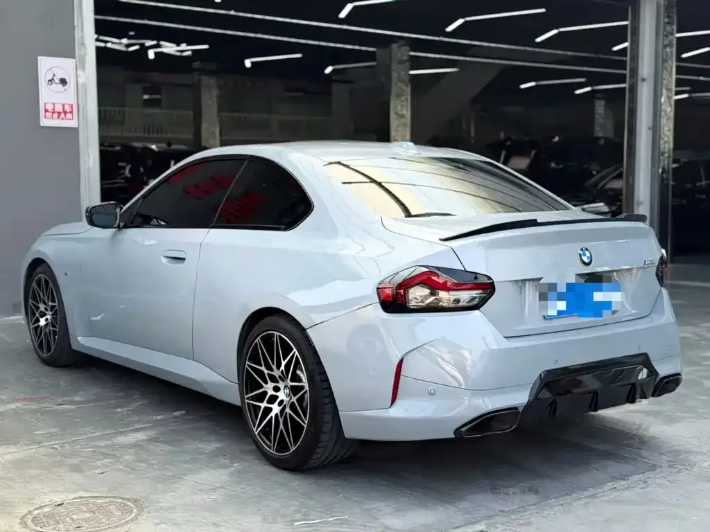 BMW M240i — фото 4