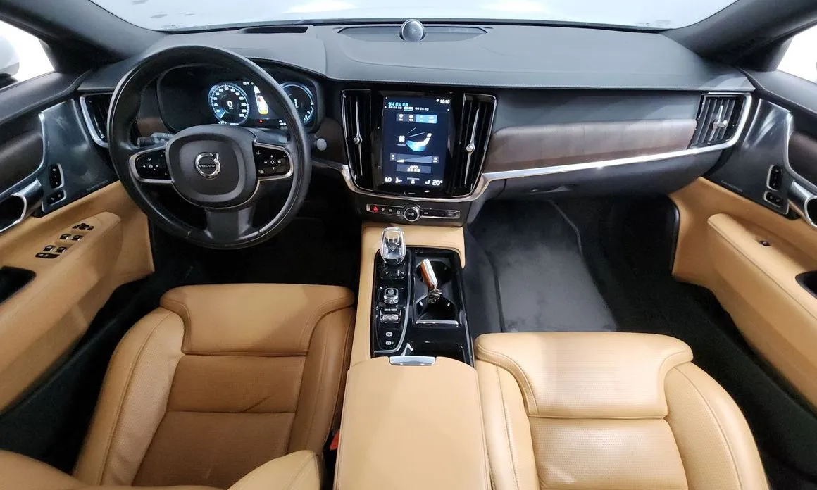 Volvo S90 — фото 7