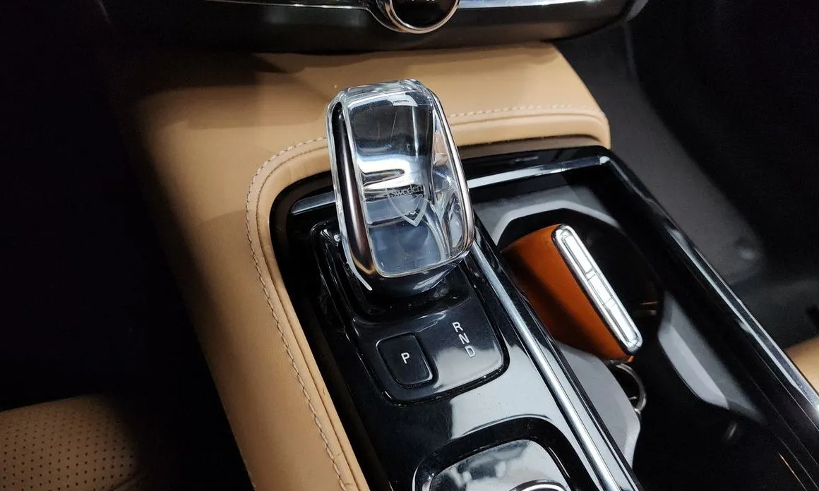 Volvo S90 — фото 4