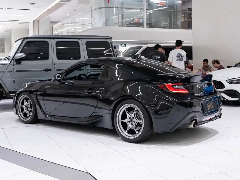 Subaru BRZ — фото 5