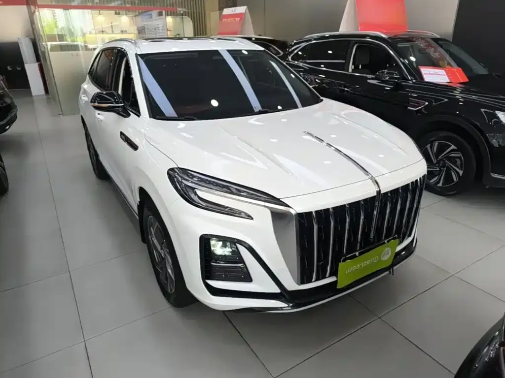 Hongqi HS3 PHEV — фото 4