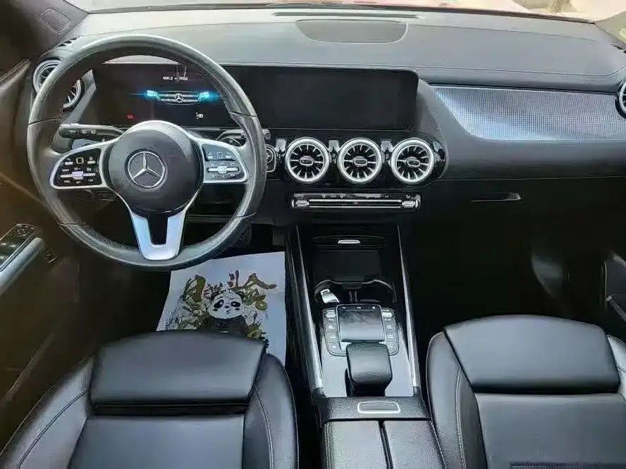 Mercedes-Benz GLA — фото 6