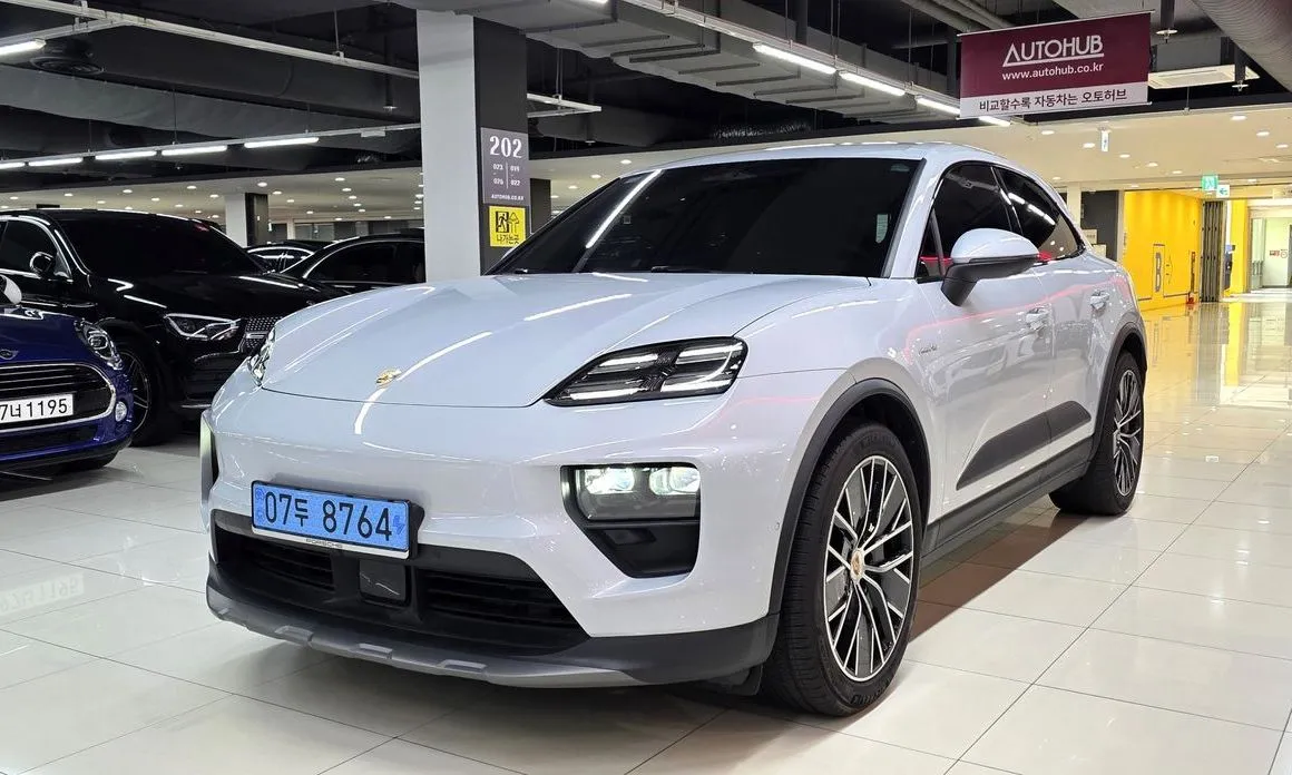 Porsche Macan — фото 1