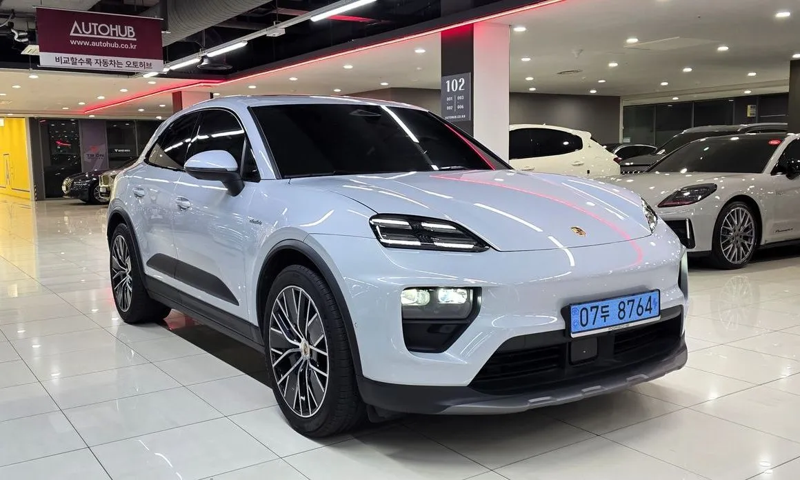 Porsche Macan — фото 10