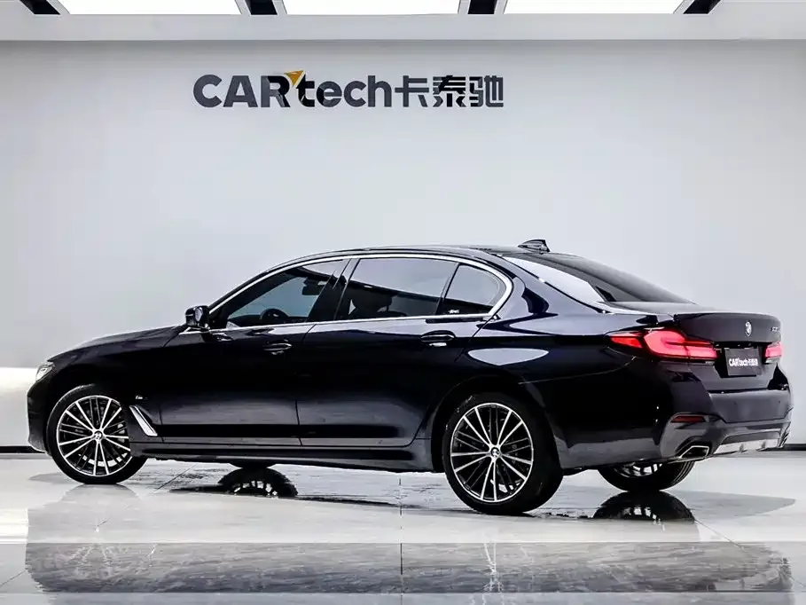 BMW 5 Series — фото 5