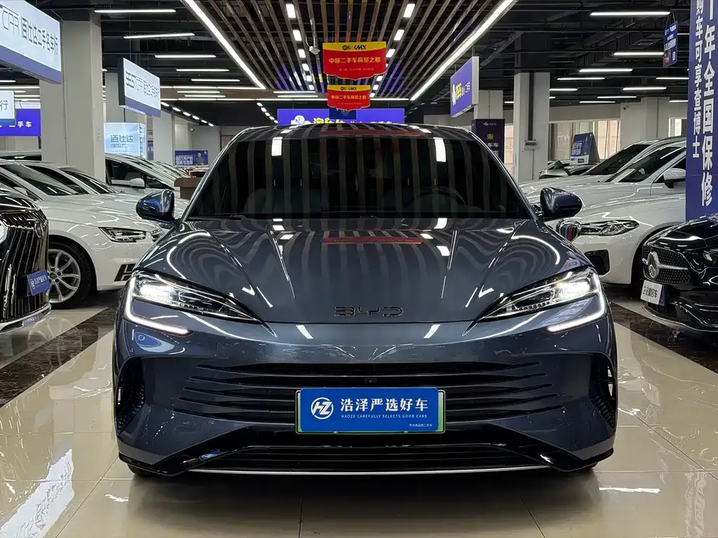 BYD Seal — фото 6