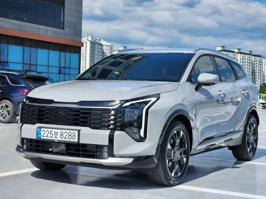 Kia Sportage — фото 1