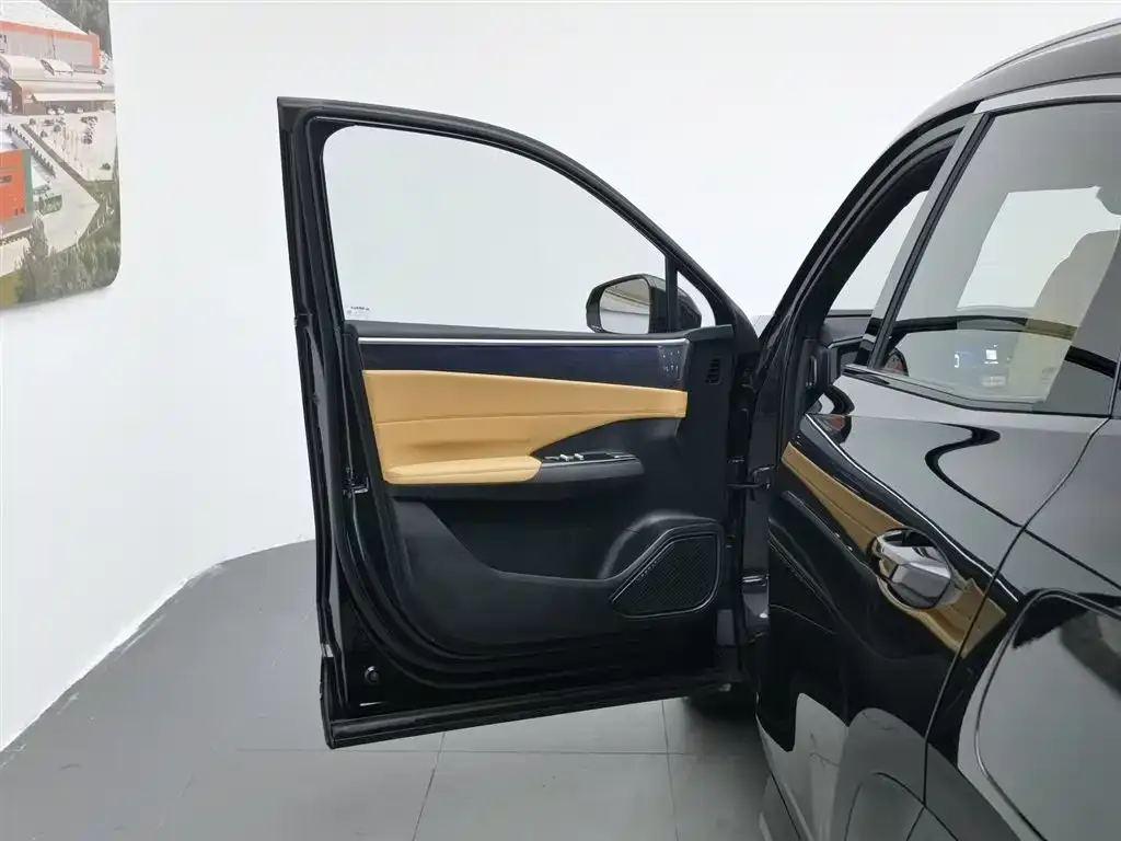 Geely Galaxy L7 — фото 10
