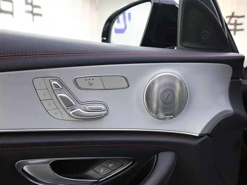 Mercedes-Benz E-Class AMG — фото 9