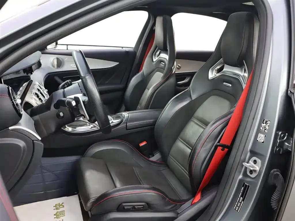Mercedes-Benz E-Class AMG — фото 6