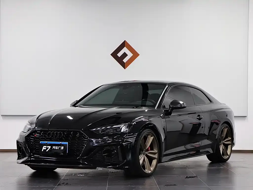 Audi RS 5 — фото 1