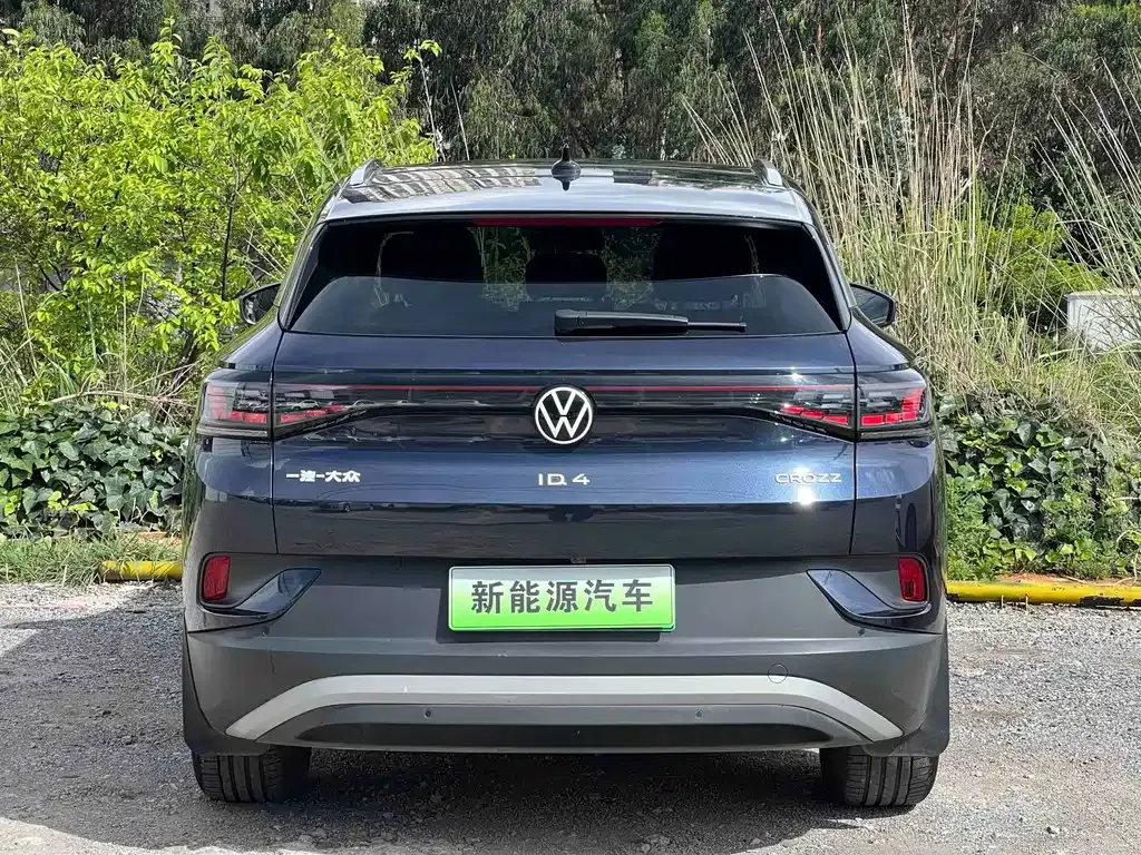 Volkswagen ID.4 Crozz — фото 9