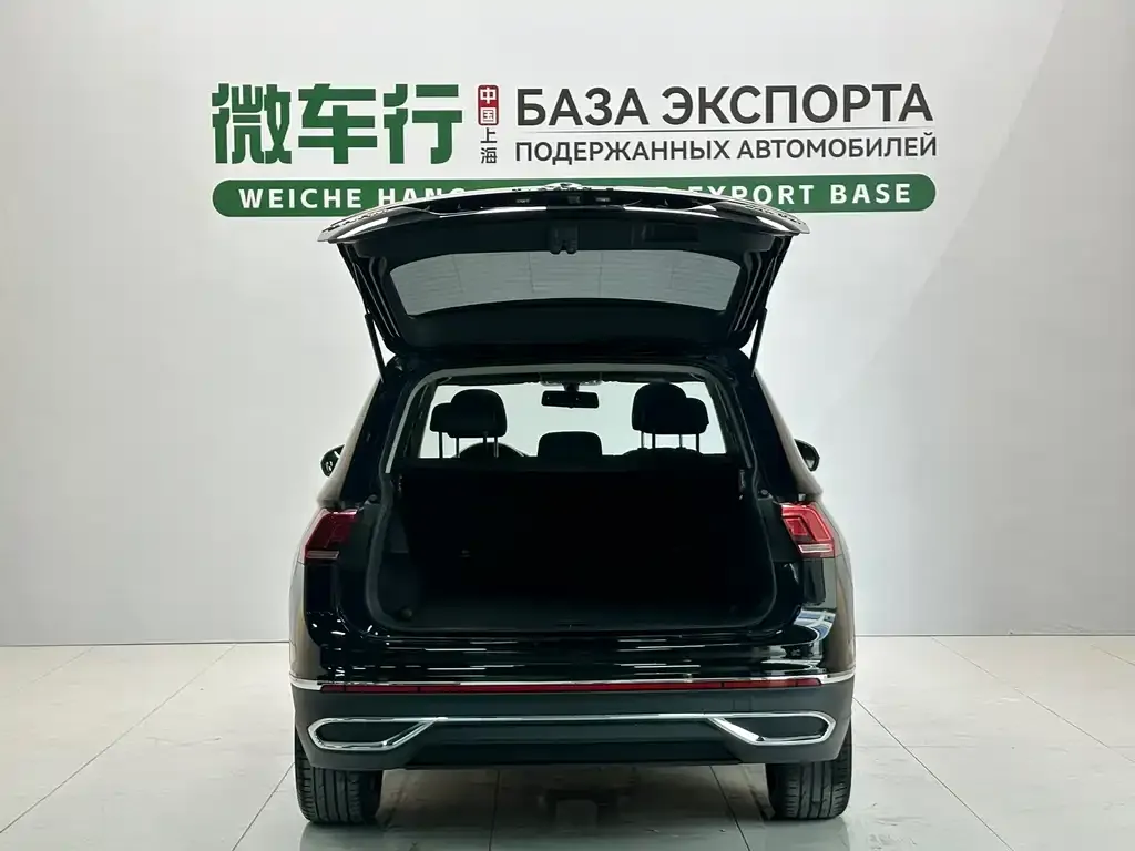 Volkswagen Tiguan L — фото 2