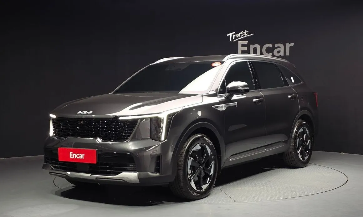 Kia Sorento — фото 1