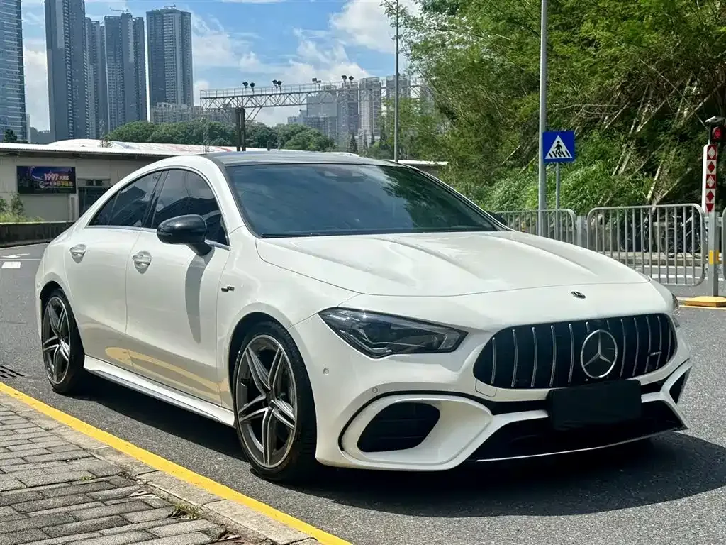 Mercedes-Benz CLA AMG — фото 8