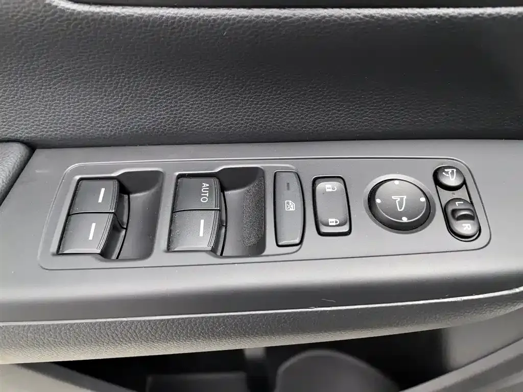 Honda Breeze — фото 10