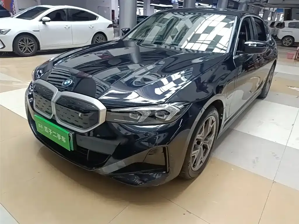 BMW i3 — фото 1