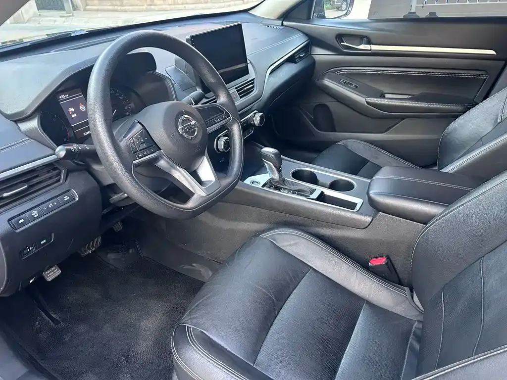 Nissan Teana — фото 2
