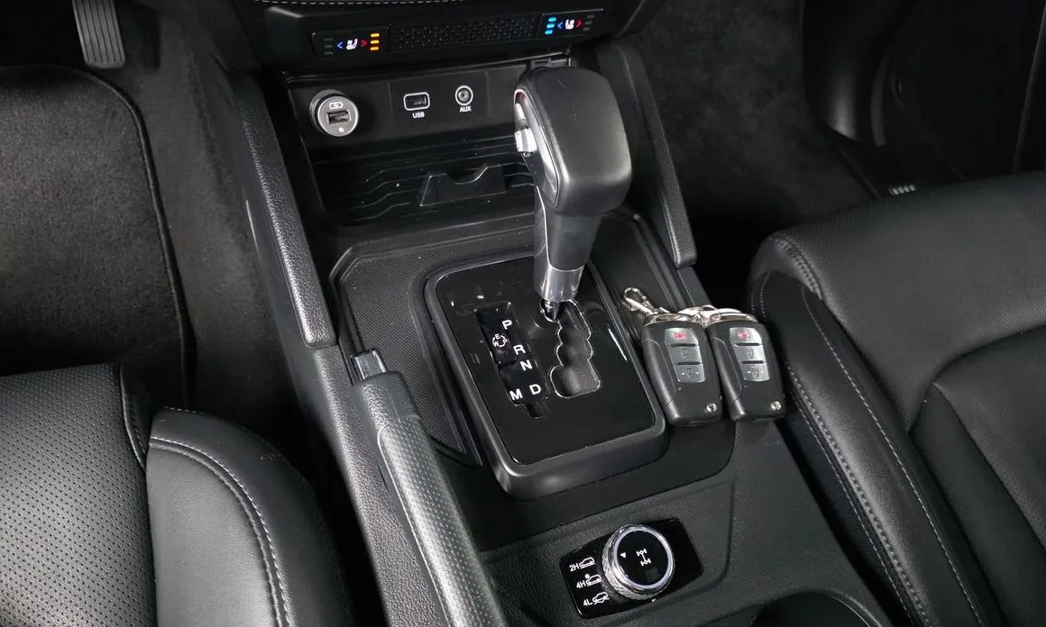 KG Mobility (Ssangyong) Rexton — фото 4