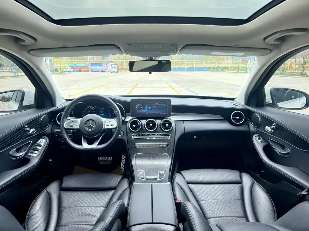 Mercedes-Benz C-Class — фото 2