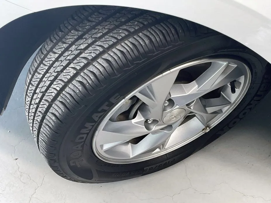 Hyundai AVANTE — фото 6