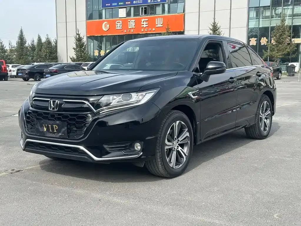 Honda UR-V — фото 1