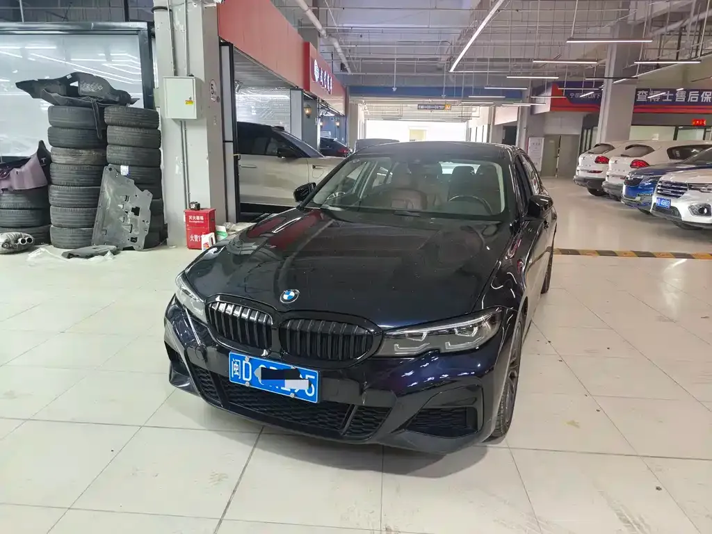 BMW 3 Series — фото 1