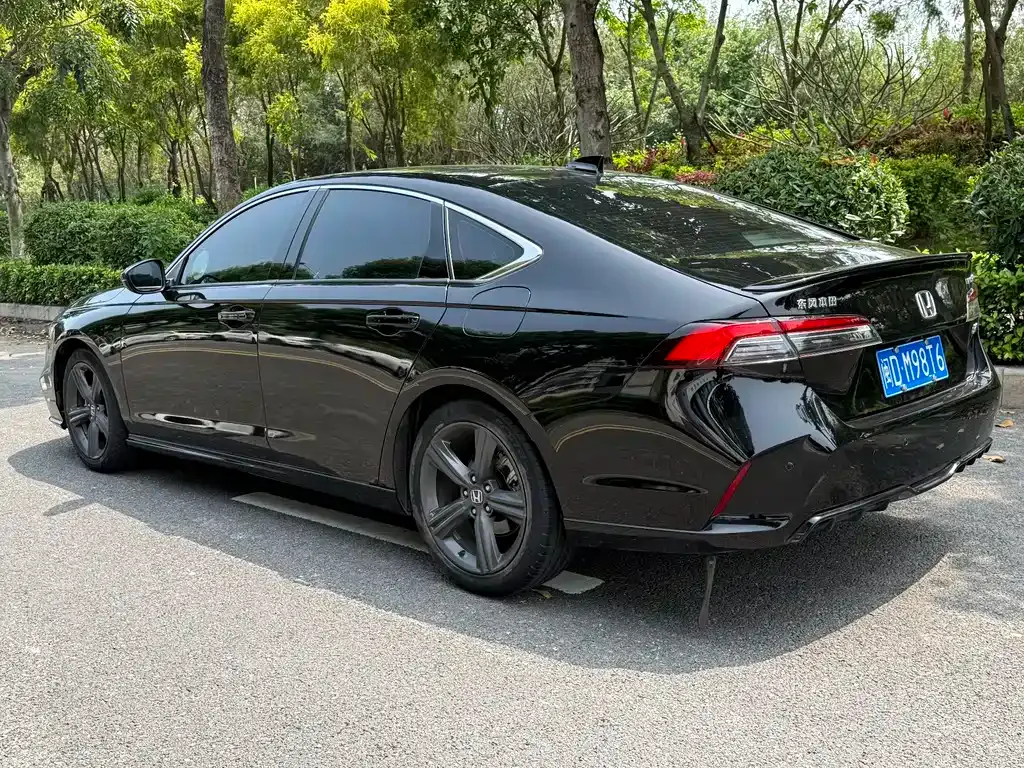 Honda Inspire — фото 5