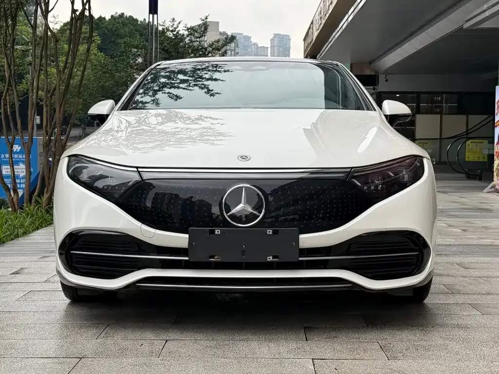 Mercedes-Benz EQS — фото 4