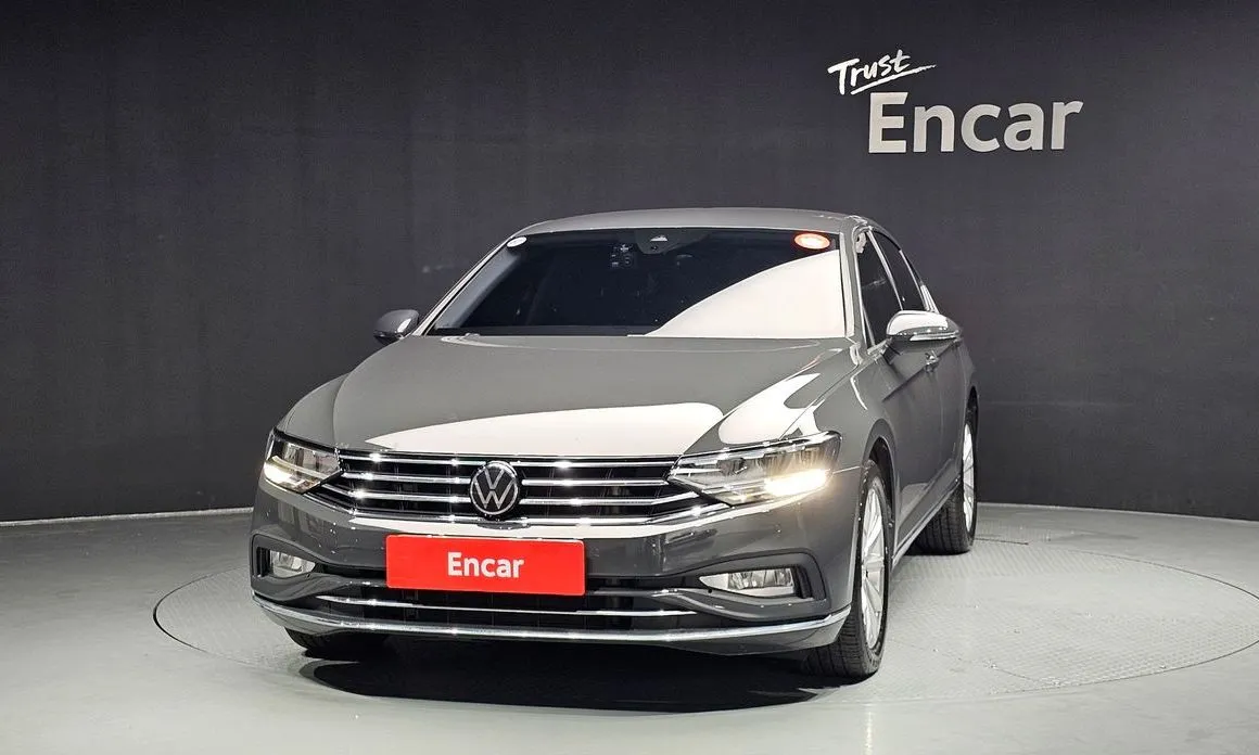 Volkswagen Passat — фото 7