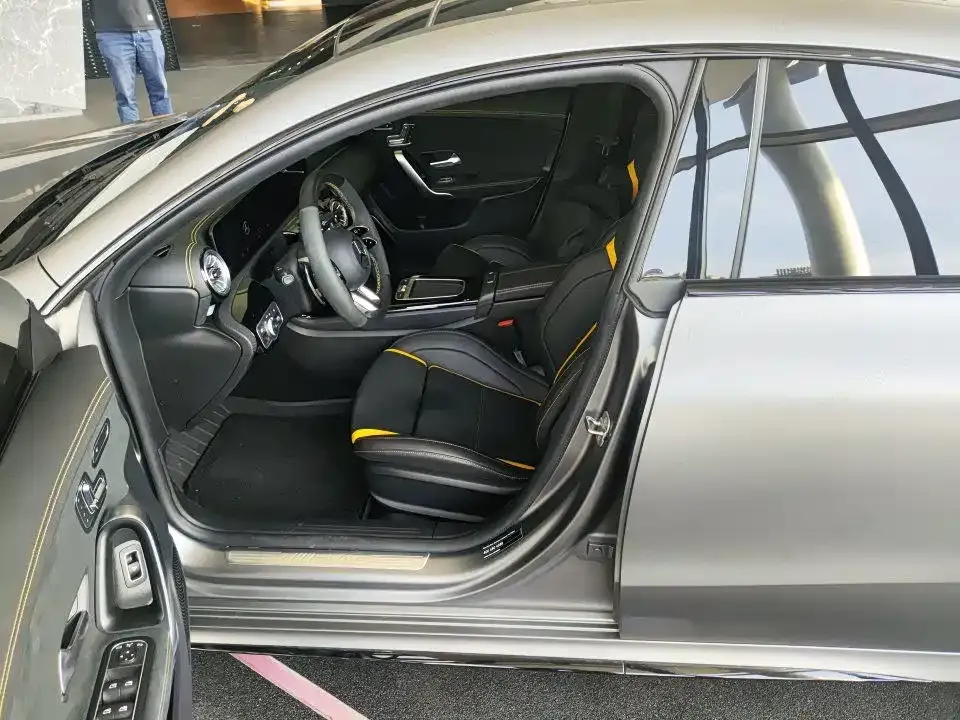 Mercedes-Benz CLA AMG — фото 2