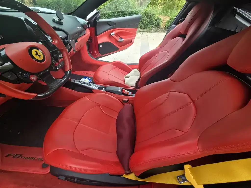 Ferrari F8 — фото 3