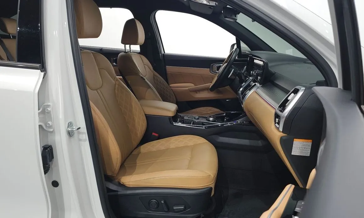 Kia Sorento — фото 5