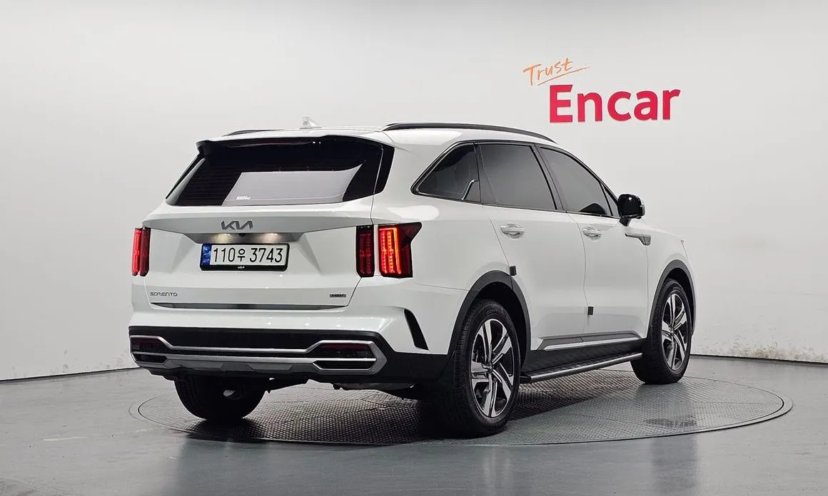 Kia Sorento — фото 6