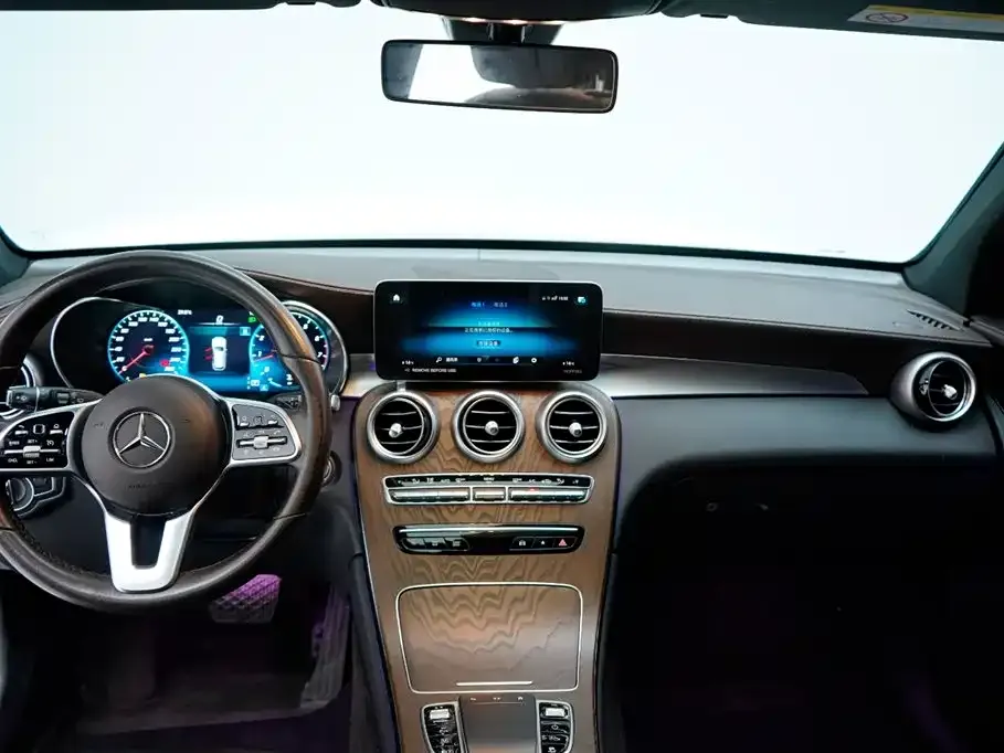Mercedes-Benz GLC — фото 4