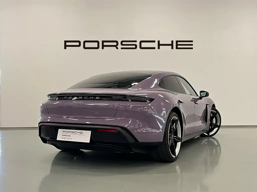 Porsche Taycan — фото 3