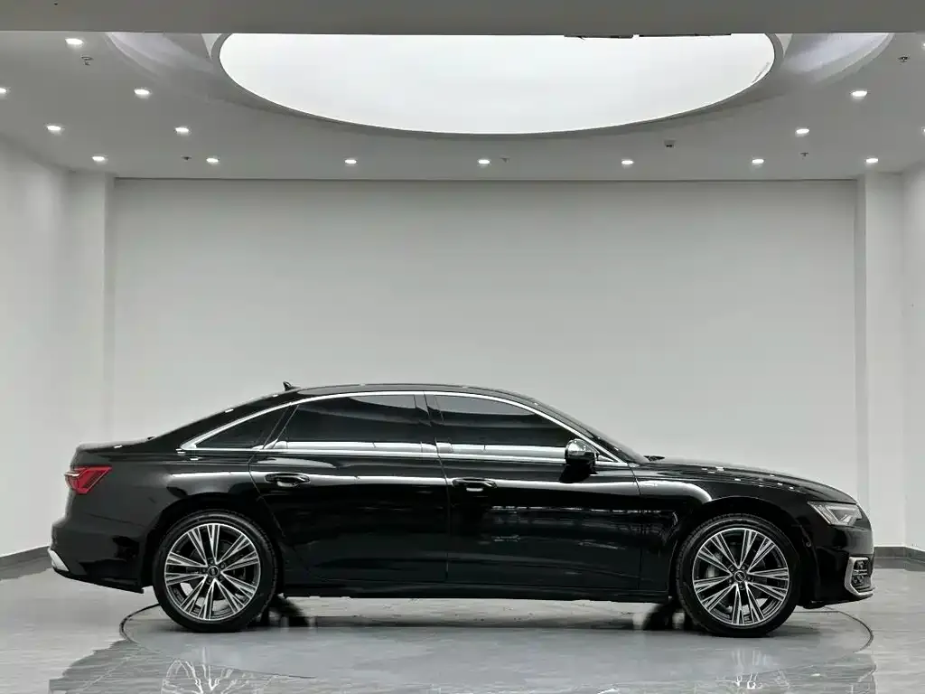 Audi A6L — фото 3