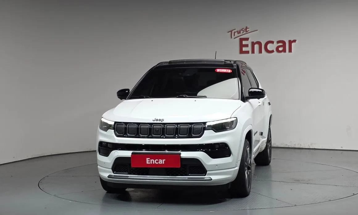 Jeep Compass — фото 2