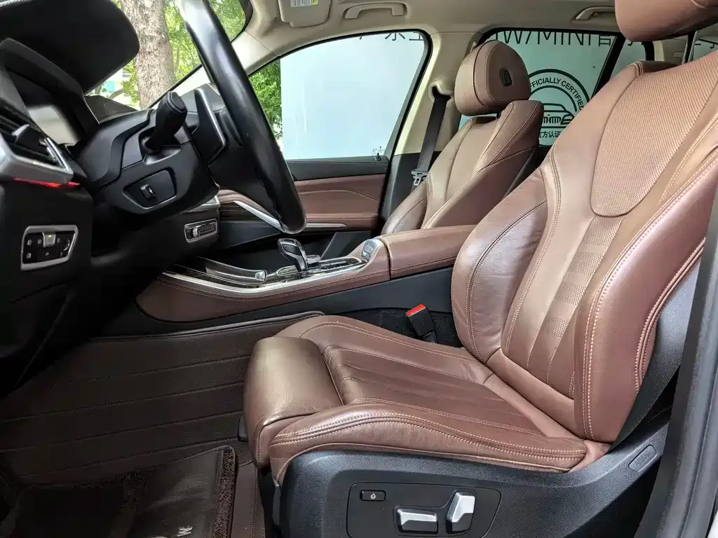 BMW X5 (Import) — фото 3