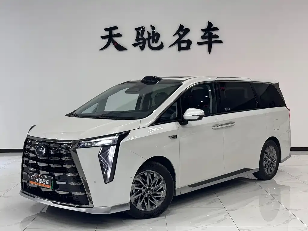 GAC Motor Trumpchi M8 — фото 1