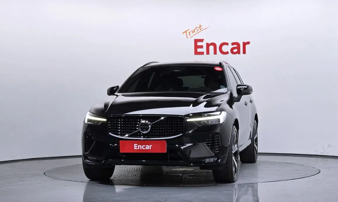 Volvo XC60 — фото 2