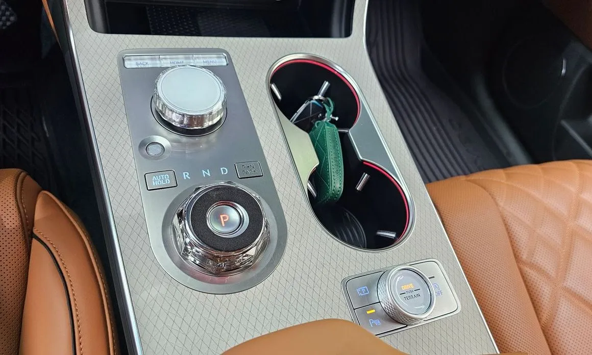 Genesis GV80 — фото 10