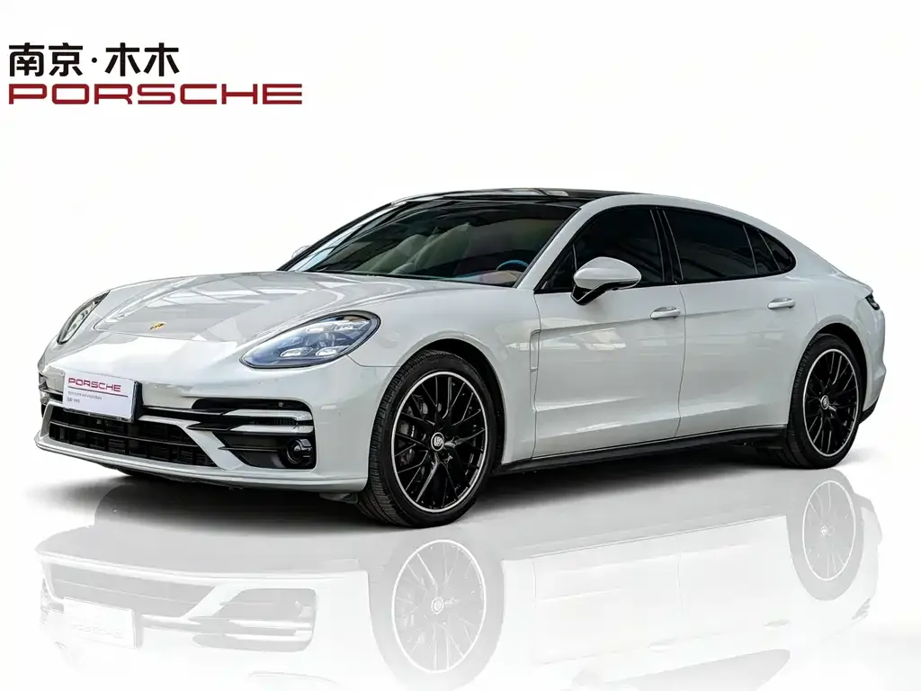 Porsche Panamera — фото 1