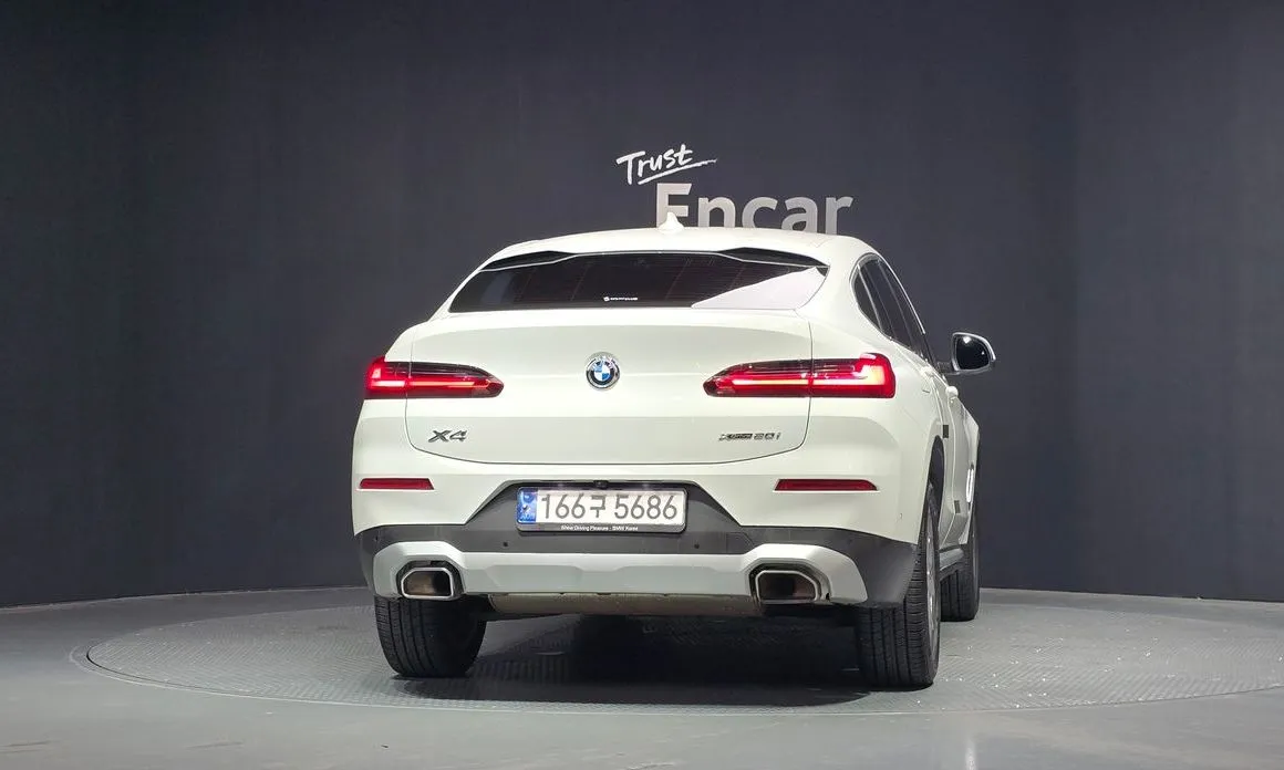 BMW X4 — фото 2