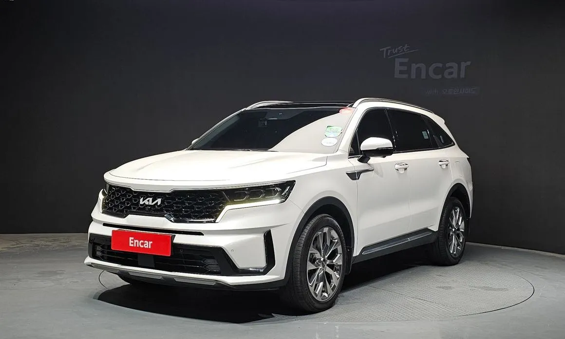 Kia Sorento — фото 1