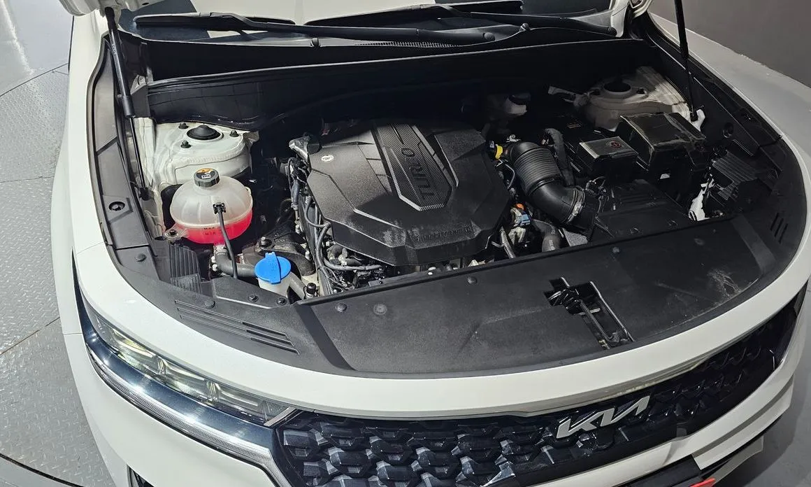 Kia Sorento — фото 8