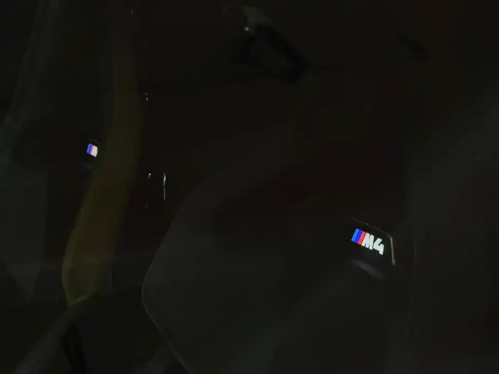 BMW M4 — фото 8